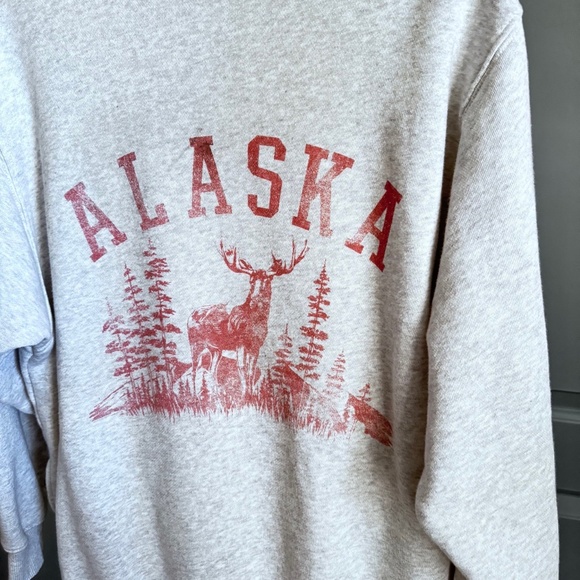 AERIE ALASKA SWEATSHIRT SZ S - Picture 2 of 2